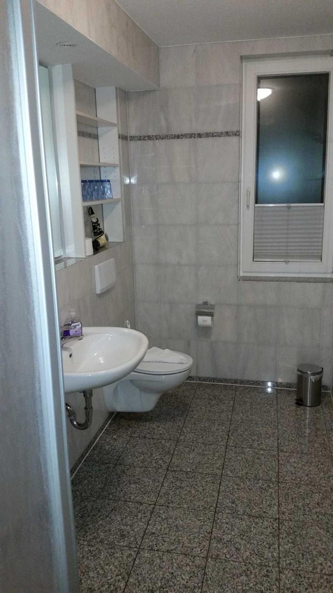 Apartment A Cappella *