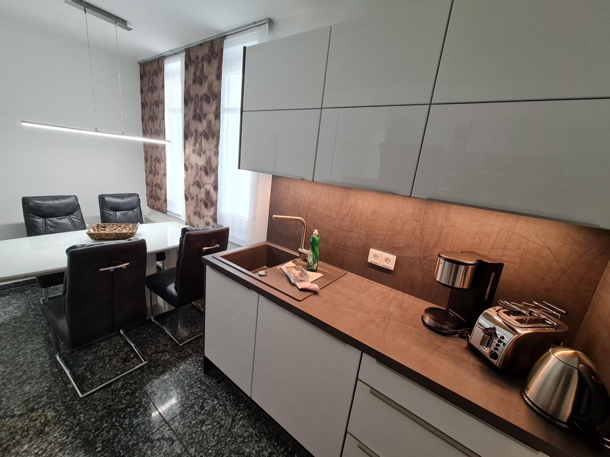A Cappella Apartment *