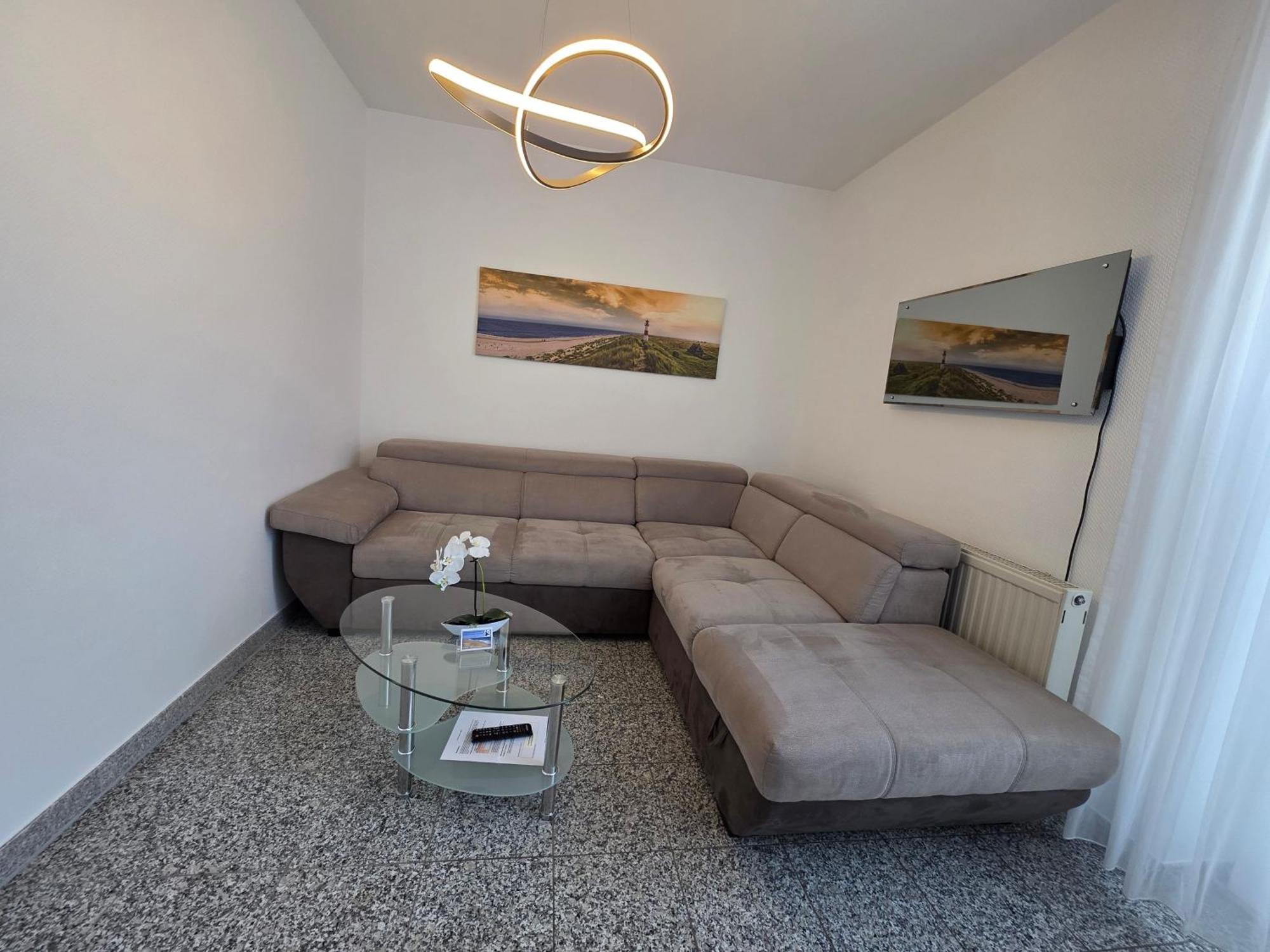 Apartment A Cappella *